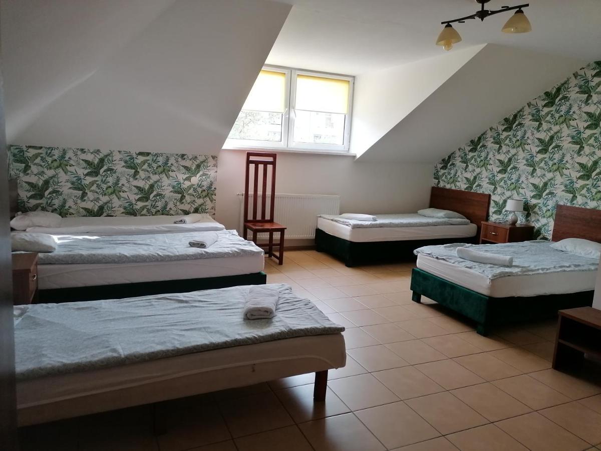 Pensjonat Telimena Hotel Zwierzyniec Exterior foto