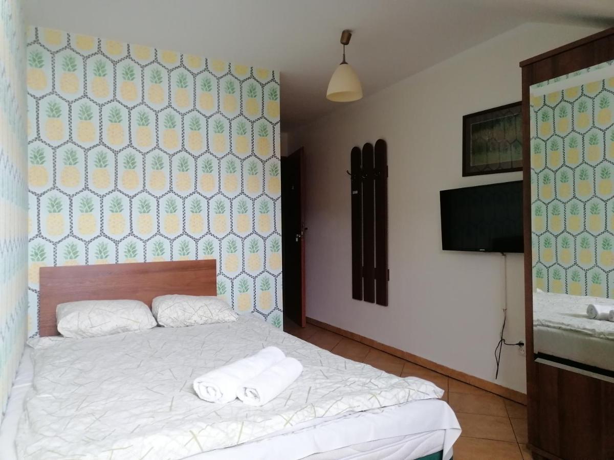Pensjonat Telimena Hotel Zwierzyniec Exterior foto